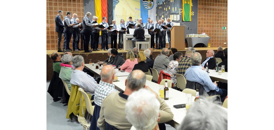 Der Männergesangverein Gerbach auf der Bühne